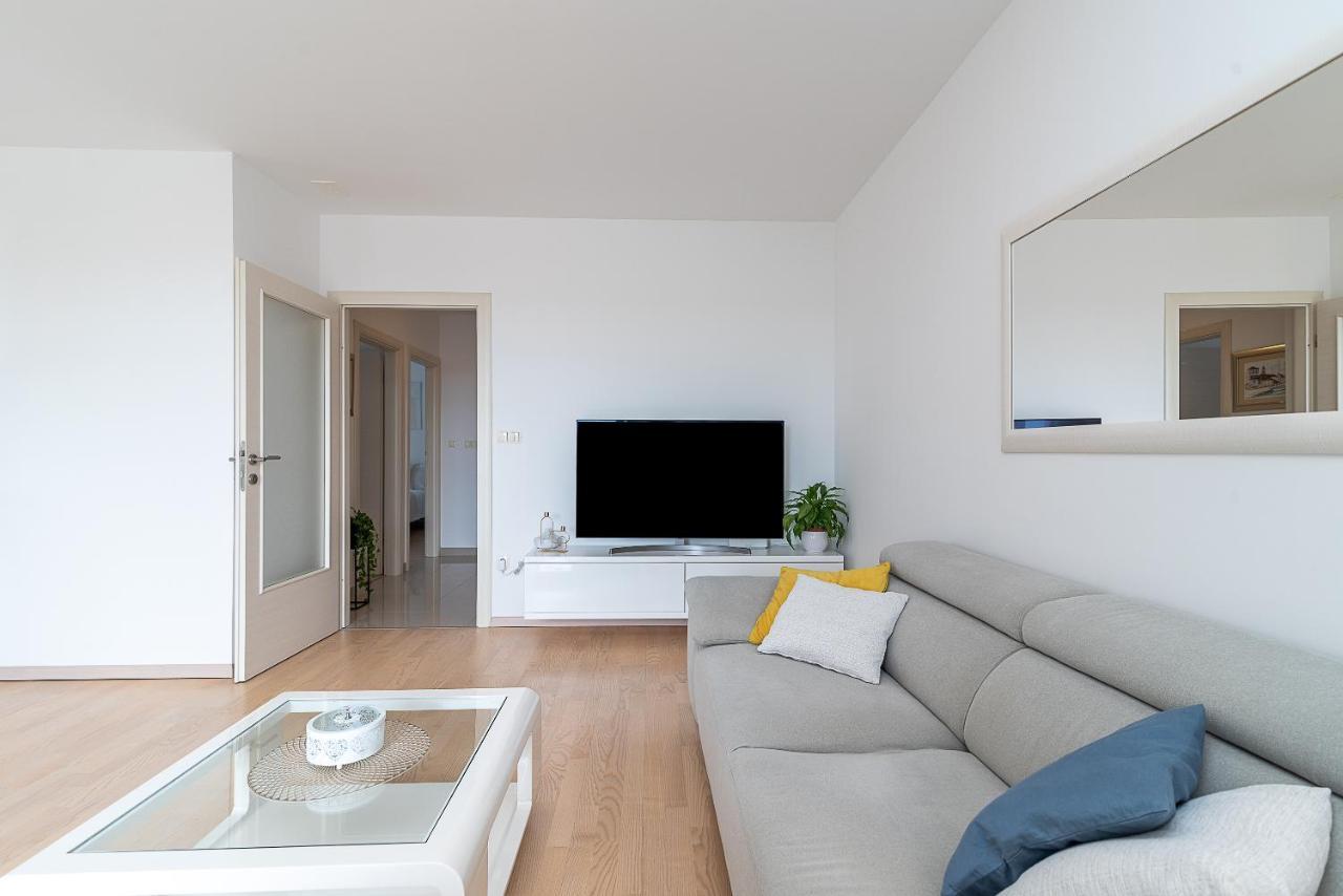Apartman Marino Traù Esterno foto