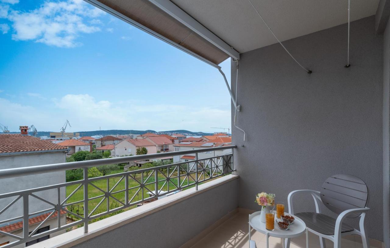 Apartman Marino Traù Esterno foto